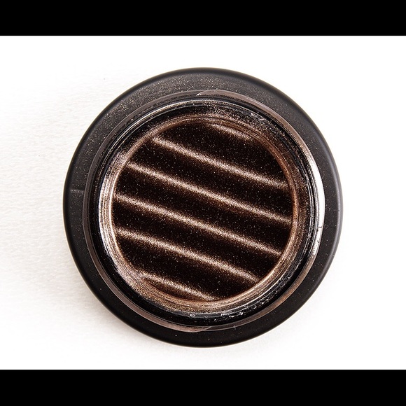 MAC - 2 Spellbinder Shadows - Picture 3 of 6